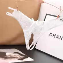 String Sexy en Dentelle Transparente avec Ouverture et Nœud Papillon - Vue 4